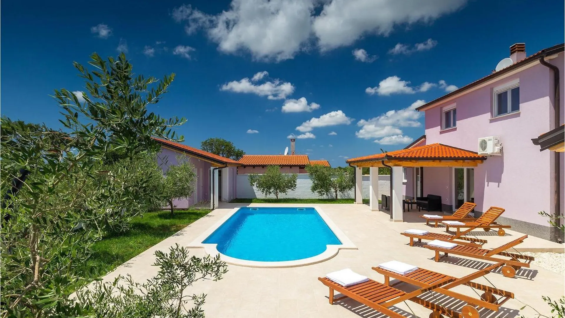 Holiday home Villa Zeus Pula