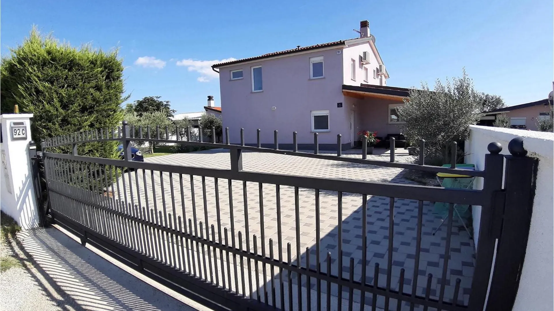 Villa Zeus Pula Holiday home