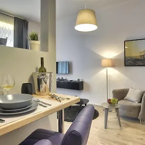 Апартаменты D&a Center With Free Parking, Пула